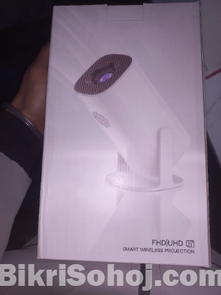 Projector- Hy400